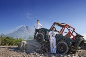 Mount Merapi Tour from Semarang Port: A Day of Adventure!
