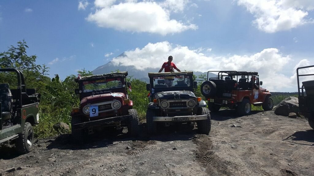 Merapi Tour from Borobudur or Magelang