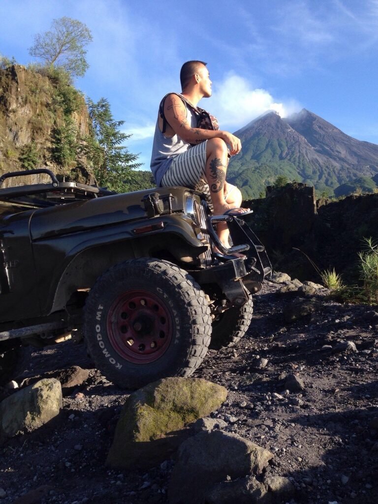 Off-Road through the Kalikuning River: A Thrilling Experience on Our Merapi Jeep Trip