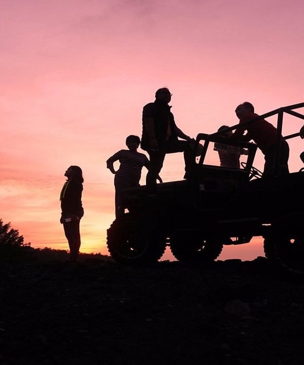 Merapi Jeep Sunset & Lava Flow Night Tour